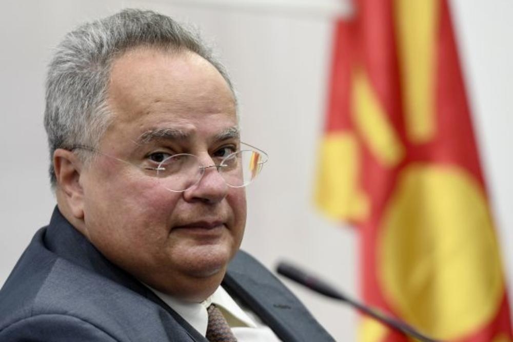 Potresi u grčkoj vladi zbog Makedonije: Šef diplomatije podnio ostavku, Cipras preuzima resor