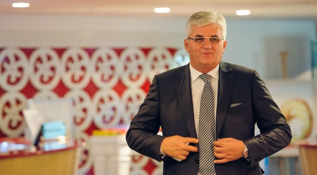 Radulović: Crkva treba da gasi, a ne da raspiruje požare