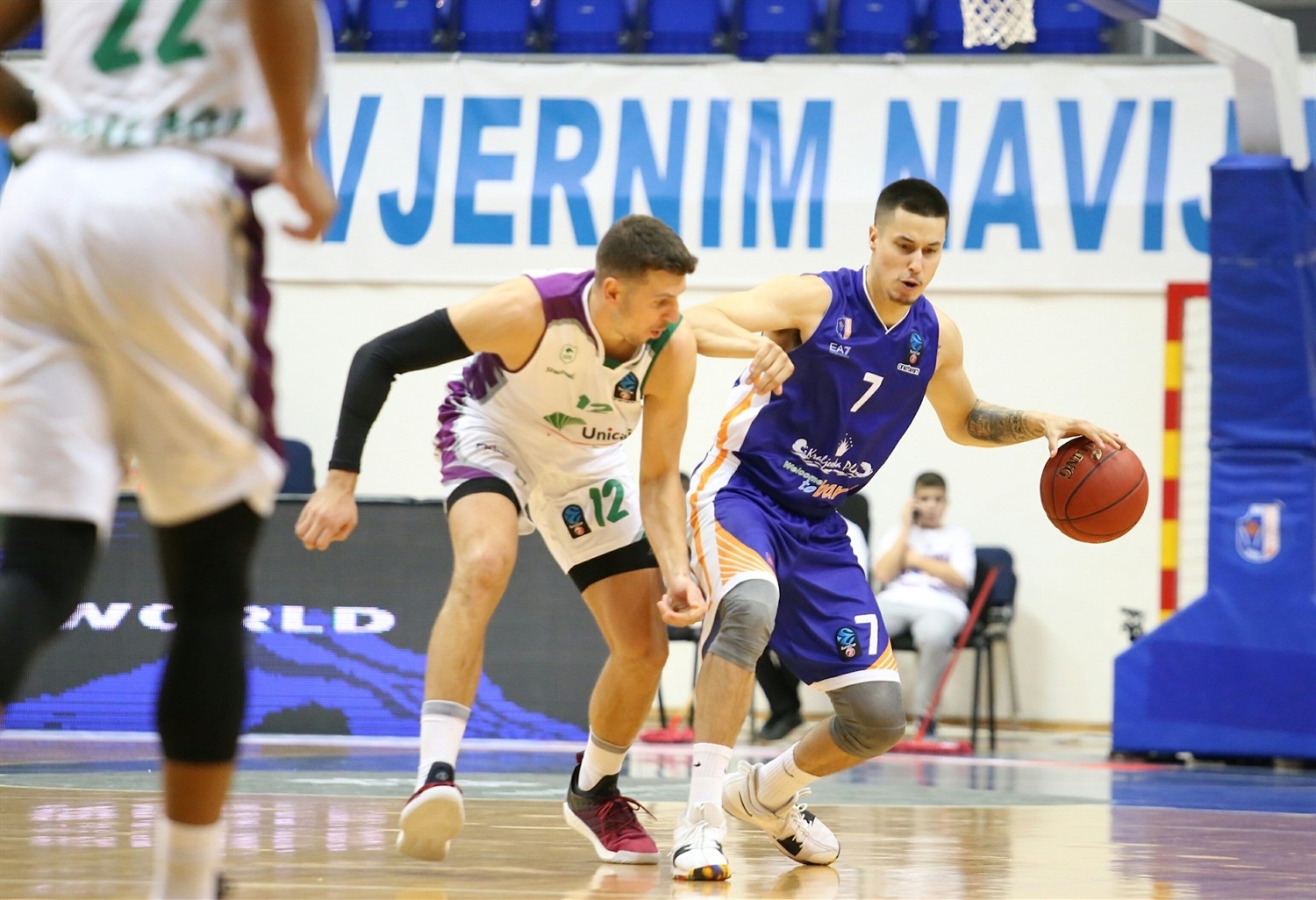 Mornar izgubio od Unikahe