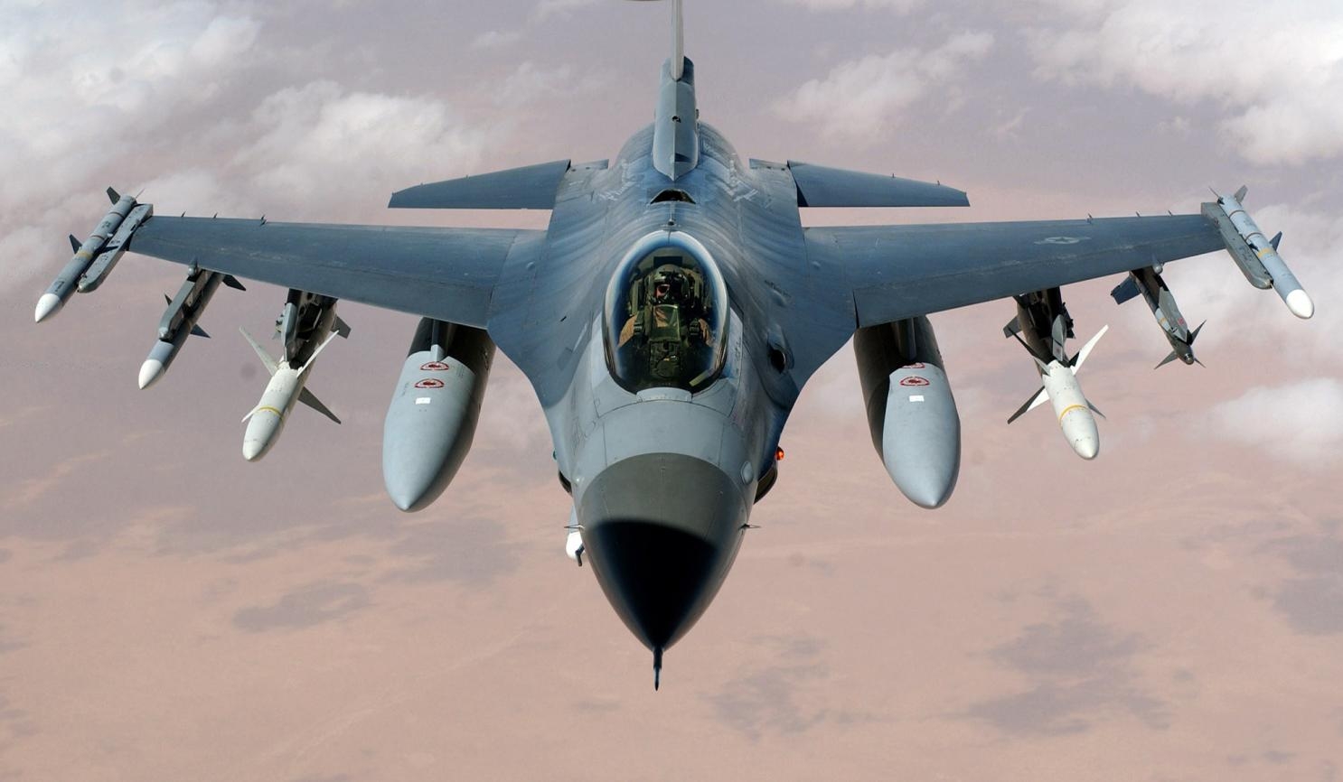 Tuča u avionu za Amsterdam: Holandija poslala dva F-16 smire situaciju