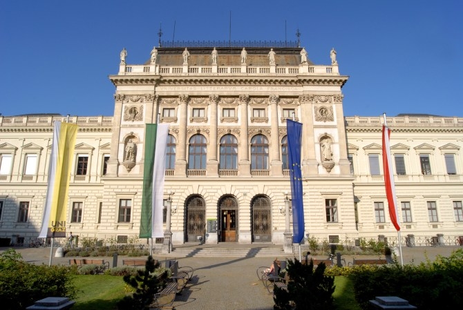 Erste banka: Otvoren konkurs za stipendije u Austriji vrijedne do 10.000 eura