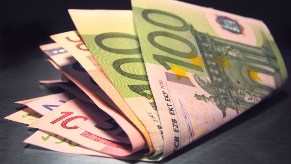 Prosječna plata u Crnoj Gori u septembru 512 eura