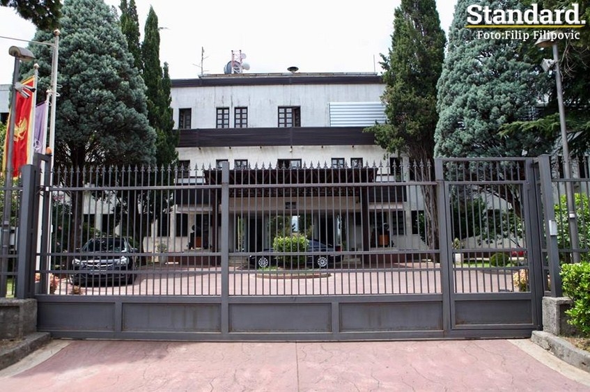 “Sklonite se, pobiću vas”: Potpukovnika više ne sumnjiče za pokušaj ubistva koleginice