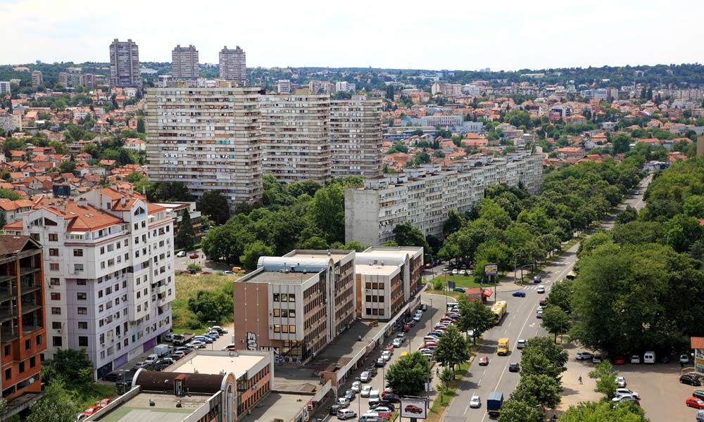 Stravično: Majka izbola sina nožem na Voždovcu