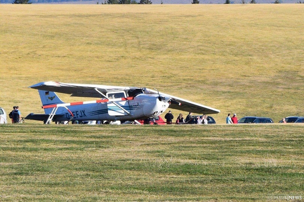 Avion usmrtio pješake u Njemačkoj