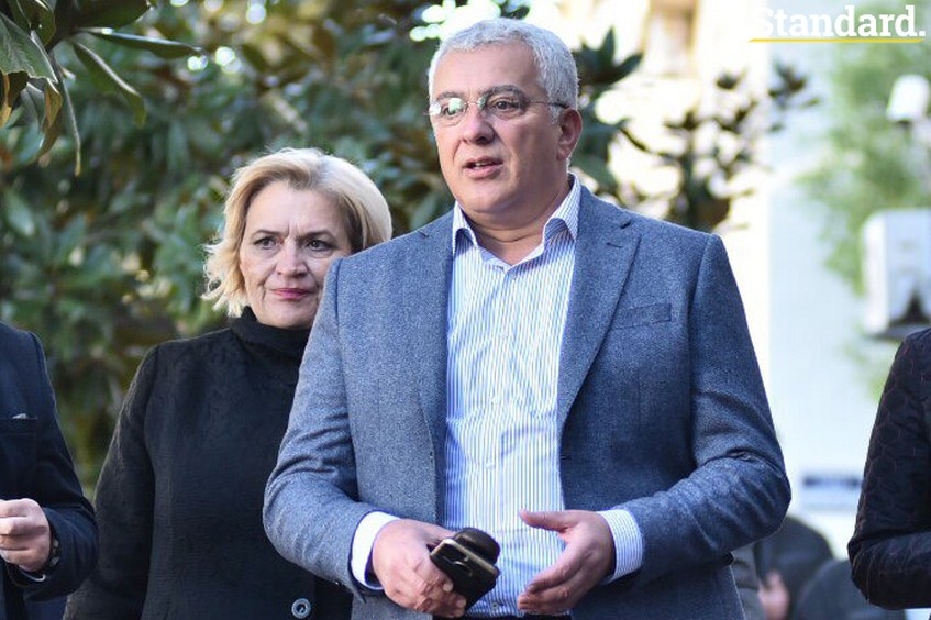 Decenija od crnogorskog priznanja Kosova: Mandić o “zavjetu”, “švapskom oficiru”, “sjenima kraljeva Nikole i Aleksandra”…