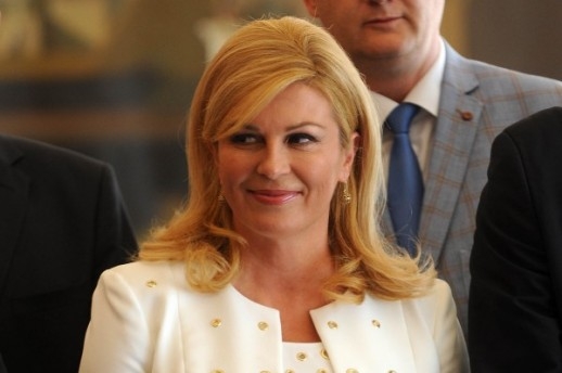 Učenici: Nedostaje nam sala; Kolinda: Imate livadu
