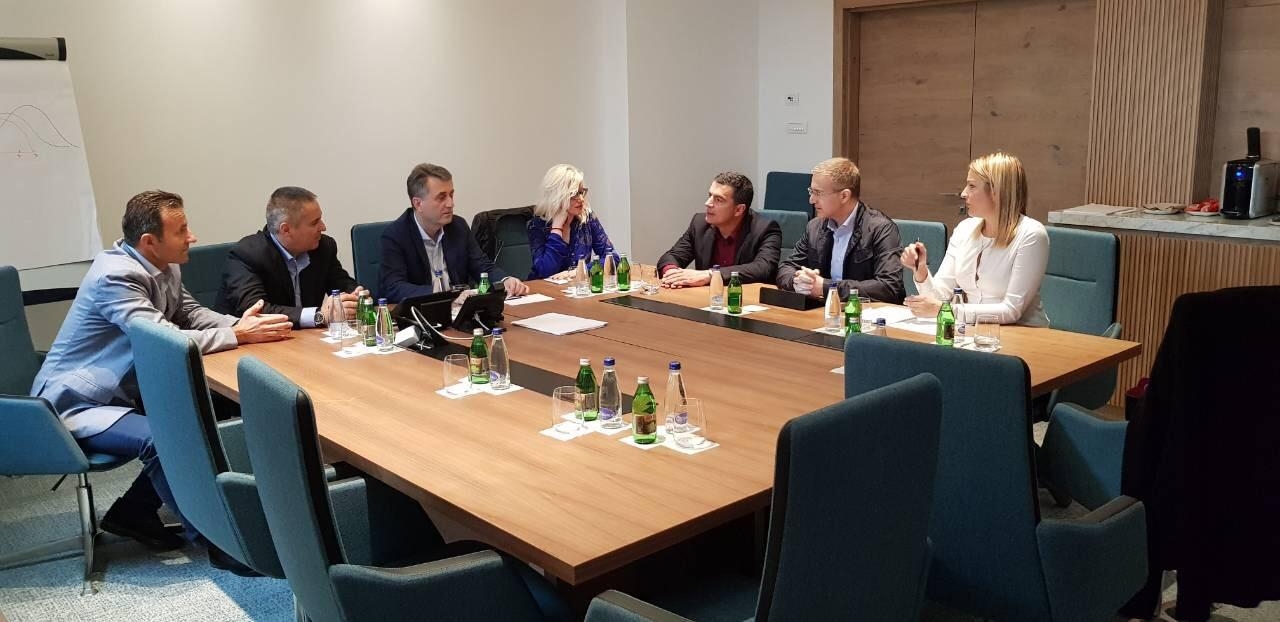 Ministri unutrašnjih poslova Crne Gore i Srbije posjetili Tivat: Zajedničke patrole za bezbjednost tokom turističke sezone