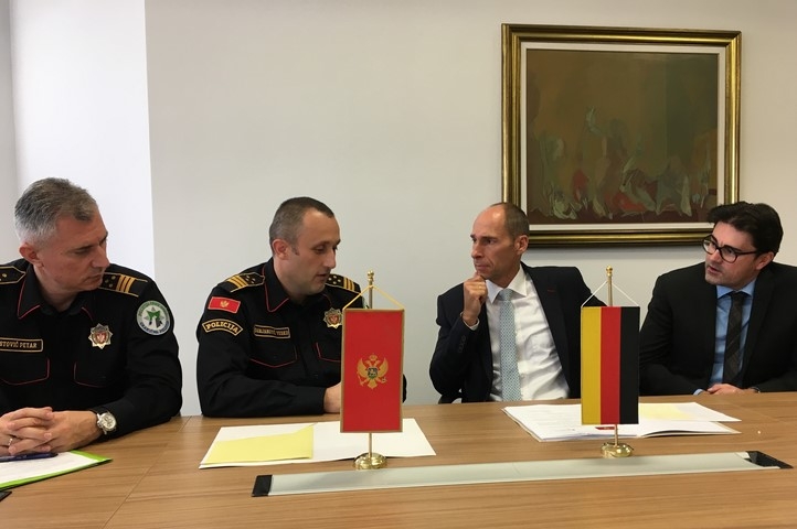 Partnerski odnos policija Crne Gore i Njemačke potvrđen donacijom najsavremenije opreme koju će koristiti granična policija u borbi protiv prekograničnog kriminala