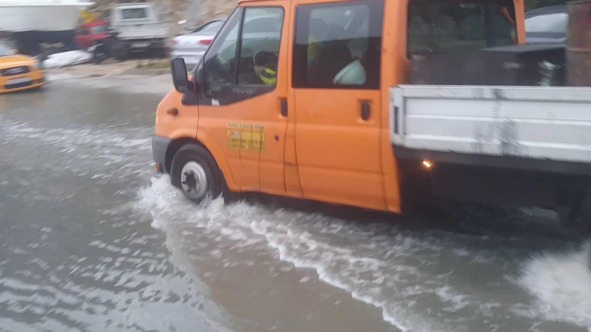 VIDEO – Bujica nosi sve pred sobom: Nevrijeme u Dubrovniku, poplavljene kuće i ulice
