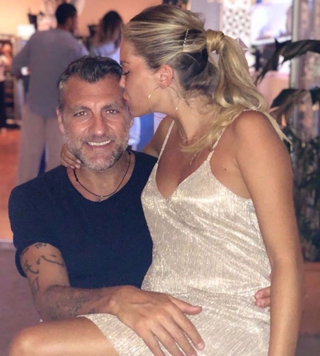 Bobo Vijeri šutnuo djevojku, a ona mu se osvetila golišavim snimcima