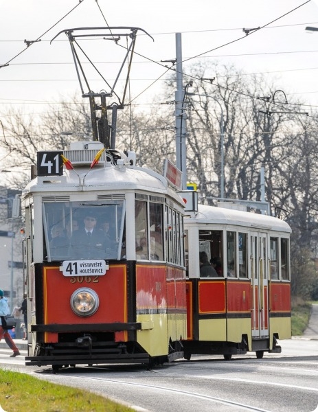 BEOGRAĐANI savladali MANIJAKA IZ PREVOZA! Trljao se o ženu a onda su svi skočili…