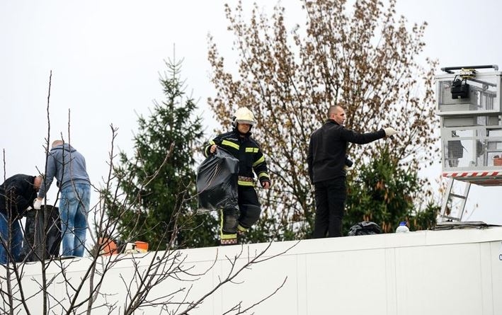 Blokada u Zagrebu zbog šlepera BG tablica: Pronađena marihuana, uhapšena dva crnogorska državljanina