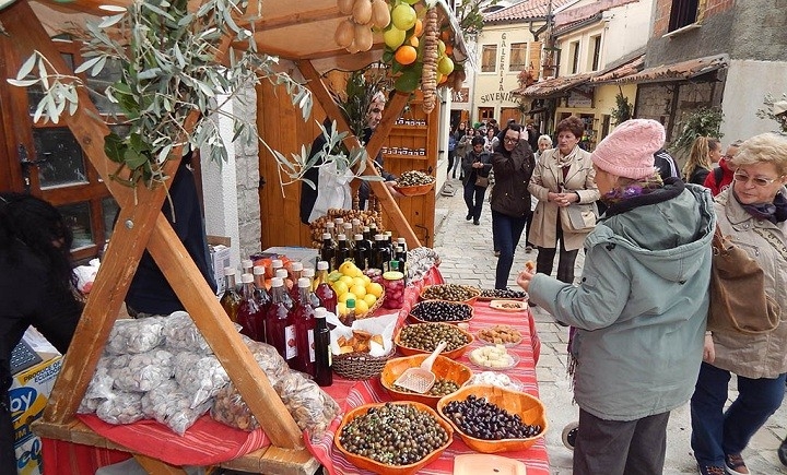 Bar ponovo slavio maslinu