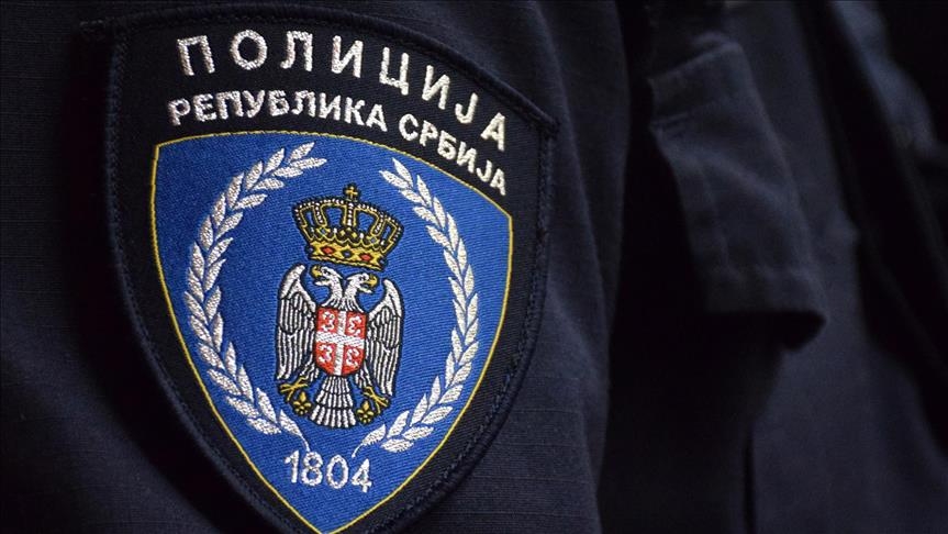 Drali kožu mladiću u punoj diskoteci u Kragujevcu: Razbijenom flašom žrtvi sjekli tetive, policajcu otkinuli dio uha