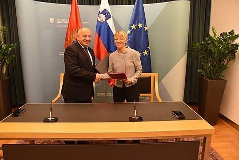 Ljubljana: Potpisan Program međunarodne razvojne saradnje između Vlada Crne Gore i Slovenije