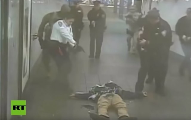 VIDEO – U metrou aktivirao bombu: Objavljen snimak napada u Njujorku poslije godinu dana