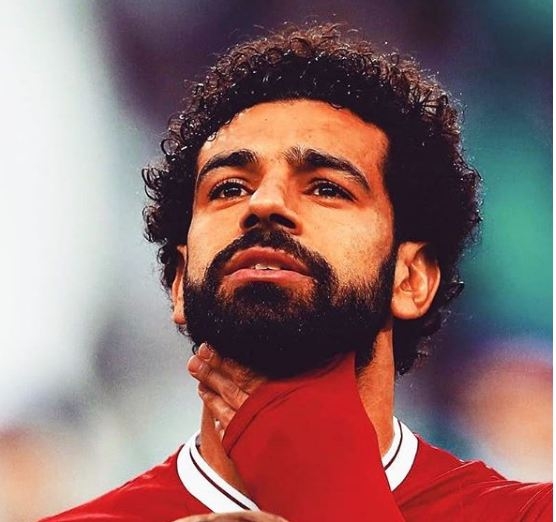 Mohamed Salah OTKAČIO SILIKONSKU LJEPOTICU, voli svoju “običnu” ženu