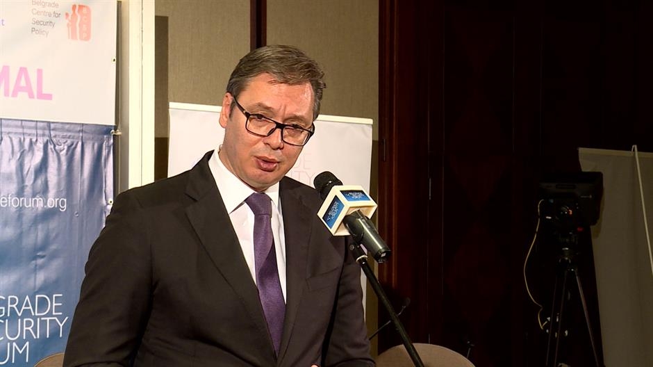 Vučić: Dobro smo razumjeli poruku, Podgorici je Priština važnija od Beograda