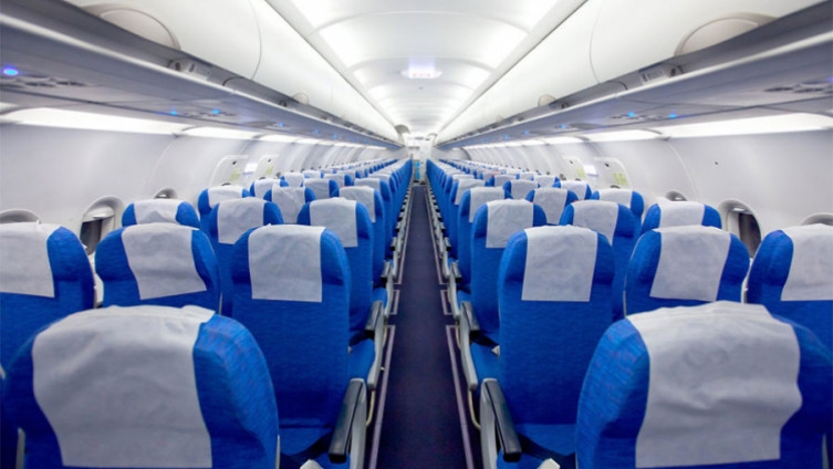 Završavao je noćnu smjenu kad je čuo čudan zvuk: Ono što je snimio u avionu i danas ga proganja