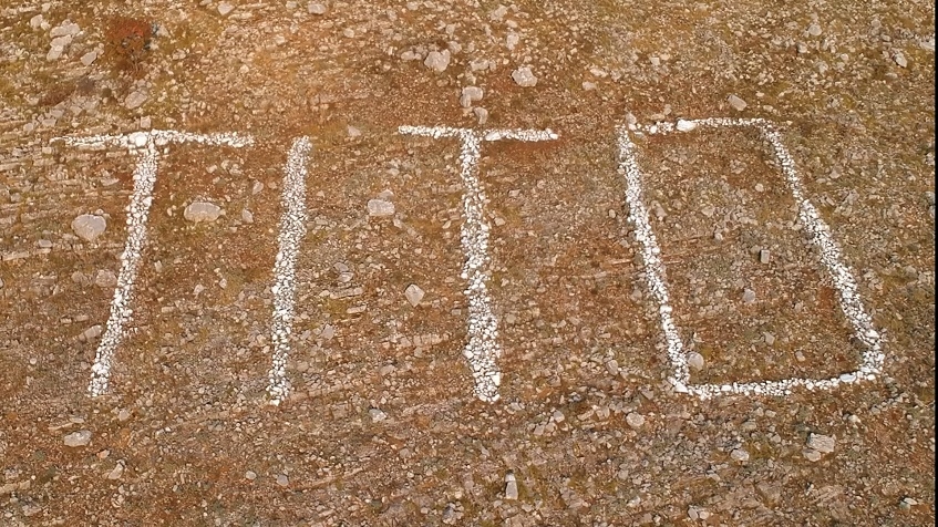 VIDEO: Mladi DPS-a Tuzi obnovili ime Tito na brdu Dečić