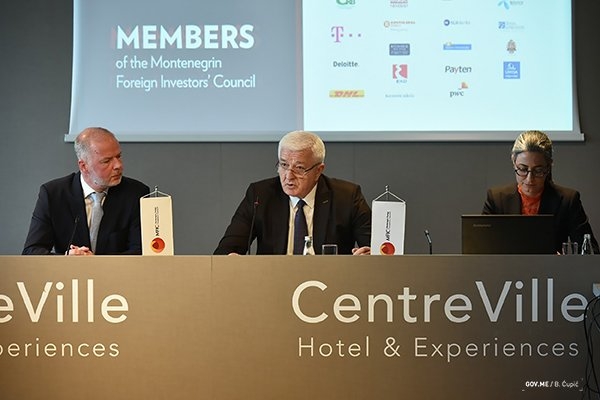 Marković: Pritisli smo administraciju da bude efikasnija i odgovornija kako zahtjevi biznisa ne bi čekali u fiokama