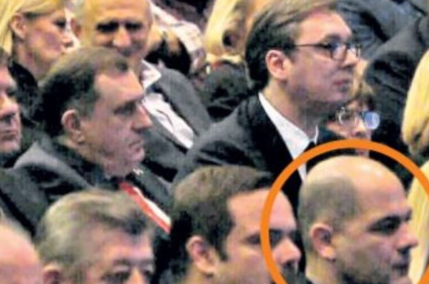 Ko ne ustaje na crnogorsku himnu dobije mjesto ispred Vučića i Dodika