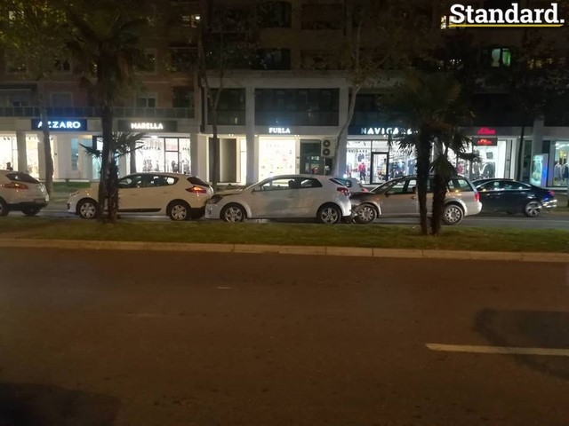 FOTO: Sudar tri automobila u Podgorici, gužva u saobraćaju