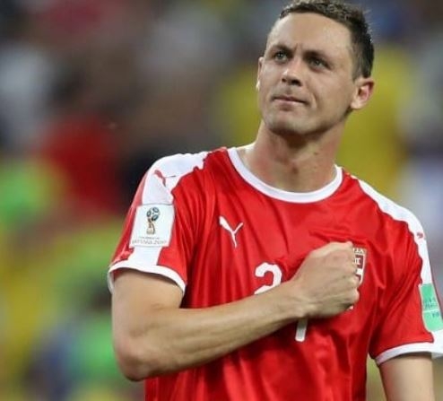“Razorili ste moju zemlju”: Nemanja Matić poručio Englezima da je za njega cvijet maka podsjetnik na bombardovanje