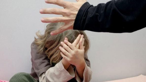Podgoričanin optužen za nasilje nad sinom: Pretukao ga jer nije htio da ode na spavanje?