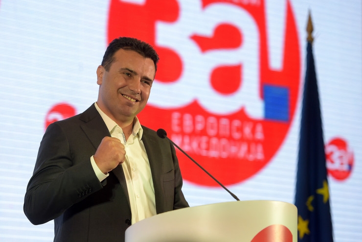 “Gorim od želje da kažem detalje”: Zaev zna kako je Gruevski pobjegao