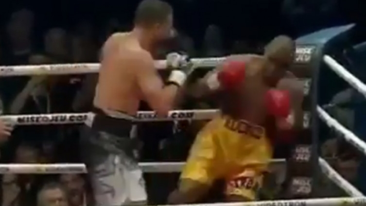 Bokserska legenda u komi nakon brutalnog nokauta: Doktori mu se bore za život