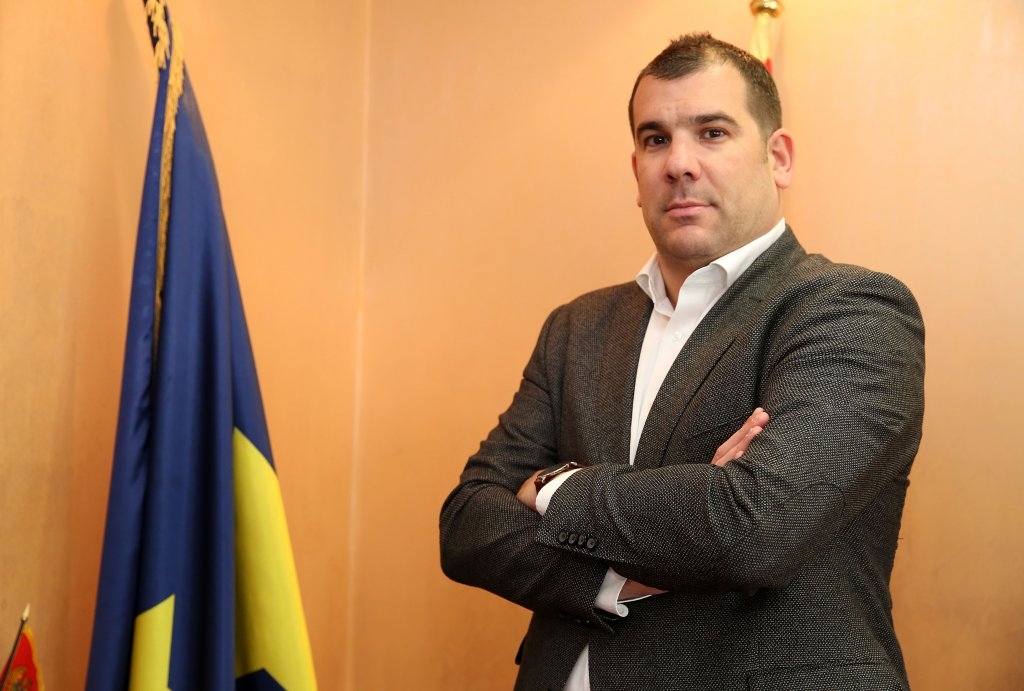 Krapović podnosi ostavku 31. decembra, rotacija vlasti 4. januara
