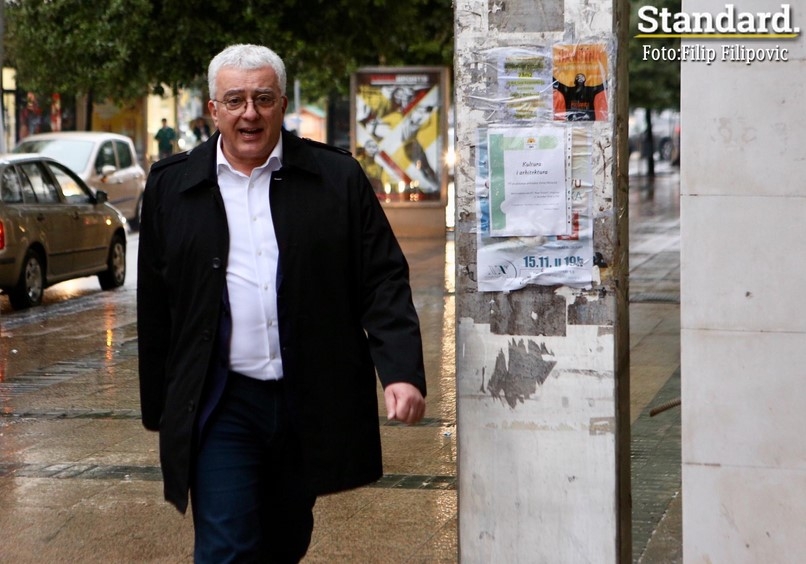 Mandić saslušan u SDT-u: Sramota je da se nastavlja progon poslanika zbog javno izrečene riječi