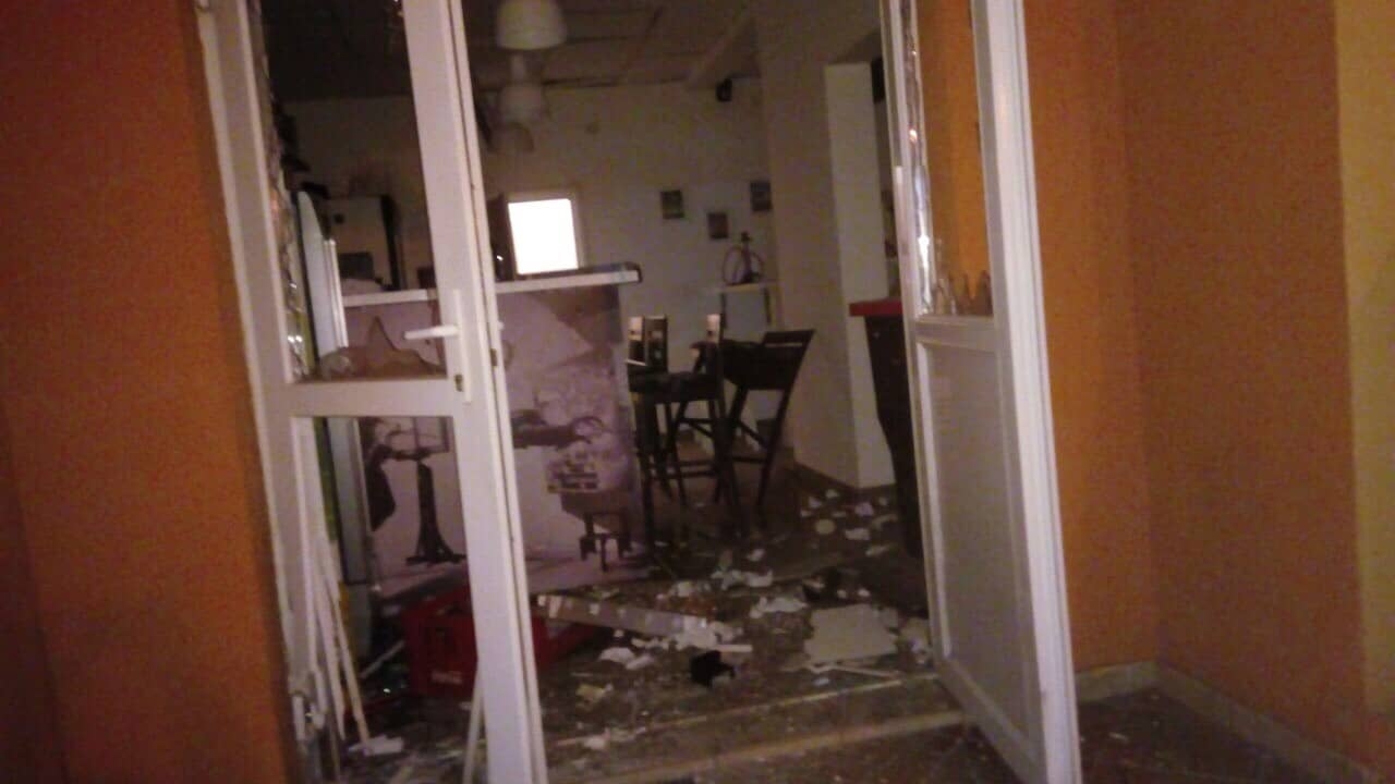 Eksplozivna naprava bačena na lokal “Dali” u Nikšiću
