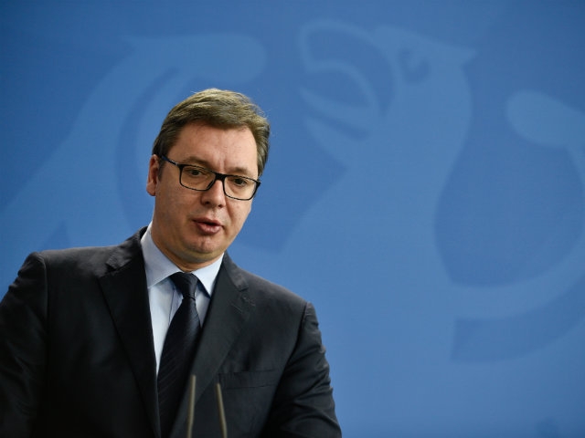 Vučić poručio Prištini: Dobro razmislite prije nego što krenete u bilo kakvu avanturu; Makron otkazao posjetu Srbiji