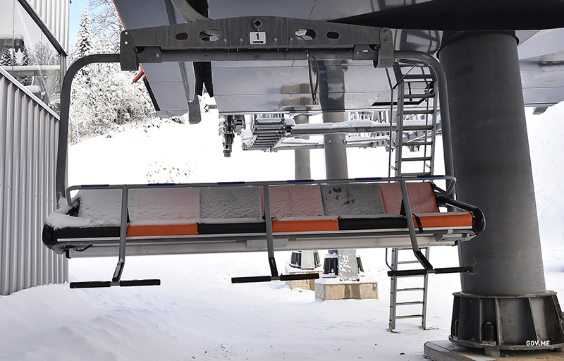 Tenderi za žičare i nove ski staze na skijalištima „Žarski“ i „Kolašin 1600“