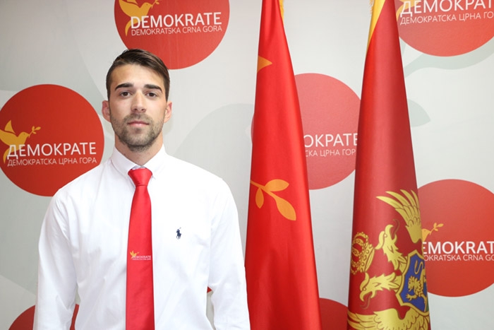 Bošković: Studenti plakali jer ne mogu da se vrate kući, penzioneri ostali bez ljekova