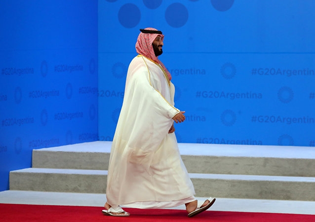Saudijski princ skrenuo pažnju obućom na samitu