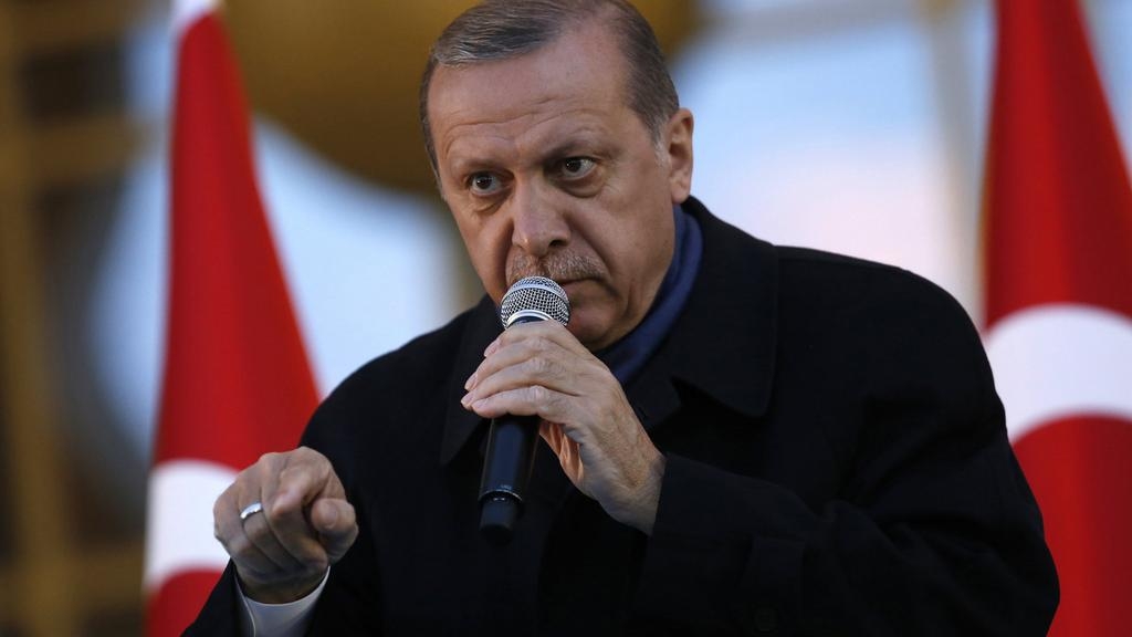 Erdogan zabrinut zbog ljudskih prava povodom protesta “žutih prsluka”: Evropa pala na ispitima demokratije