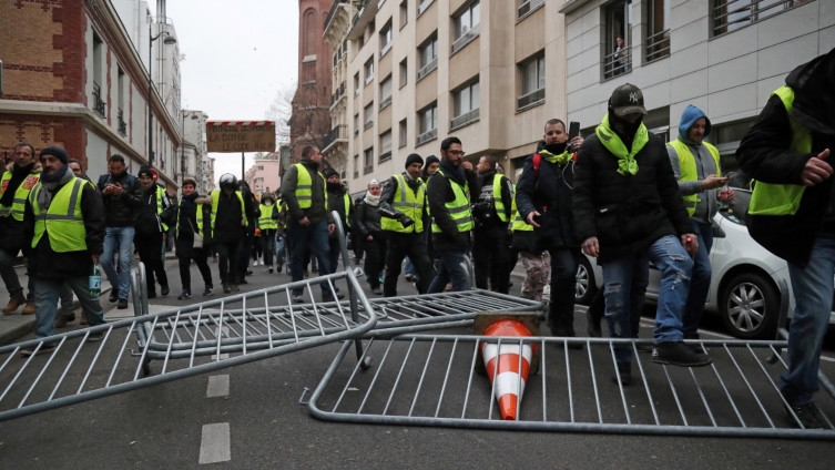 I danas u Francuskoj održani protesti “žutih prsluka”, okupljenih sve manje