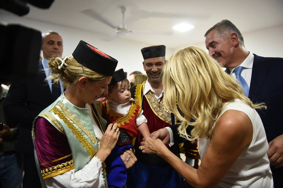 Đukanović stigao u Paragvaj, dočekan uz najveće državne počasti