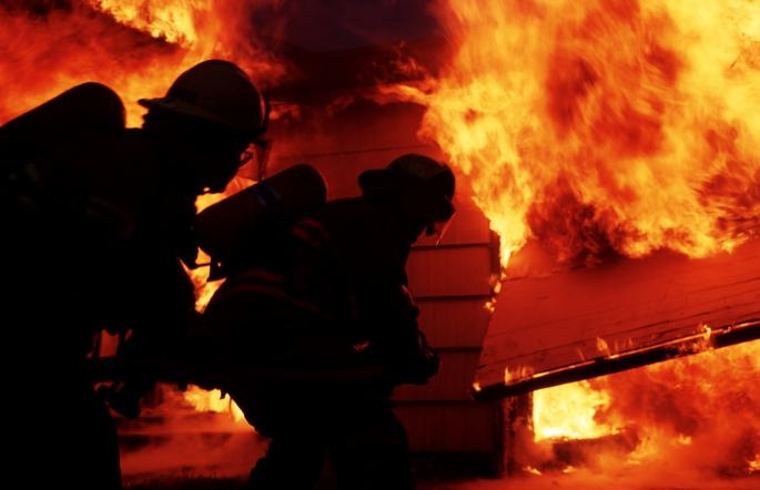 Uhapšene tri osobe zbog podmetanja požara u Nikšiću i Herceg Novom