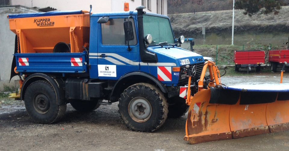 Komunalno preduzeće nabavilo novo vozilo: Unimog specijalizovan za održavanje saobraćajnica u zimskom periodu