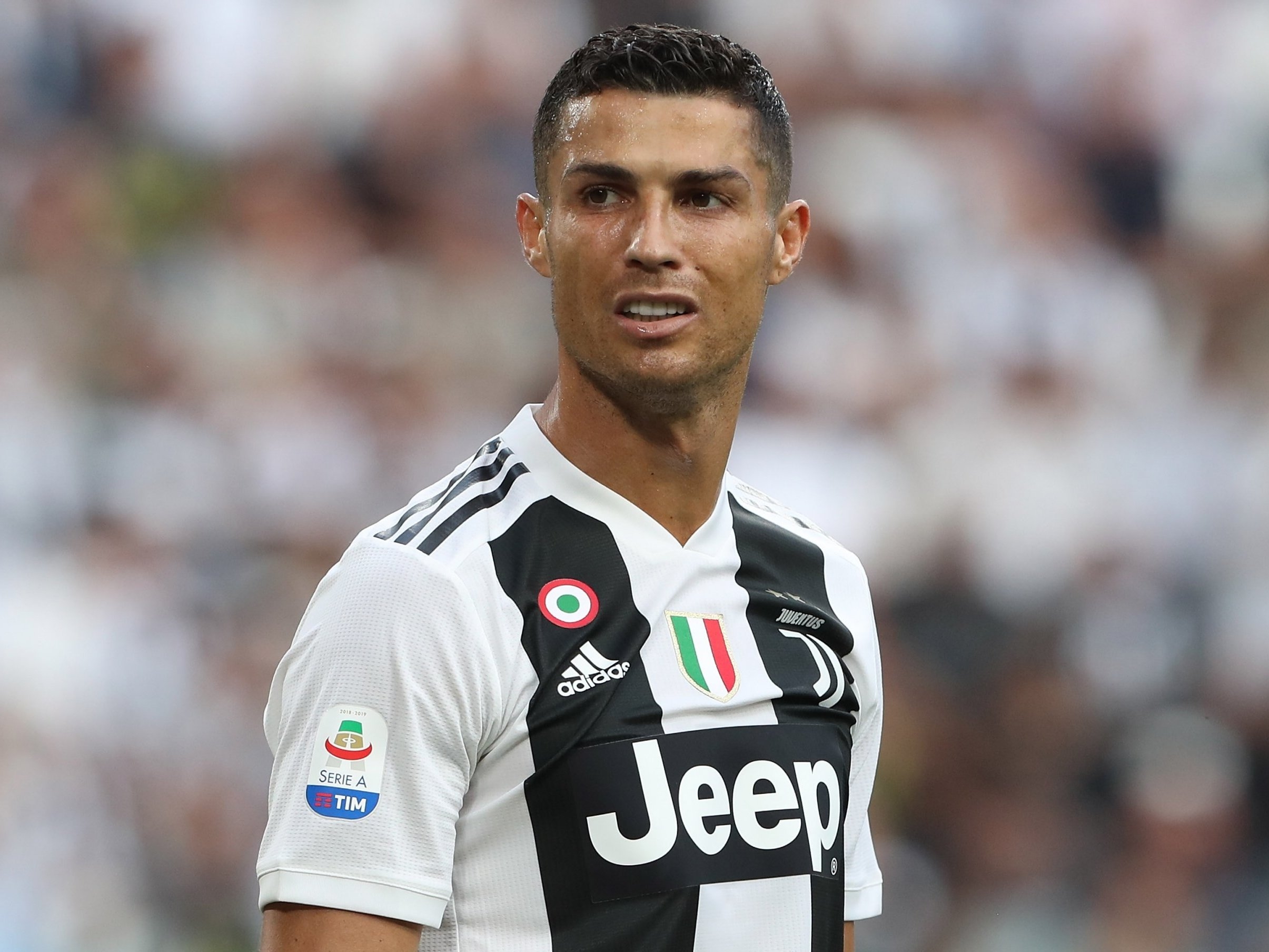Ronaldo ipak nije gledao Superklasiko: Kristijano ustupio mjesta u loži saigračima iz Juventusa (FOTO)