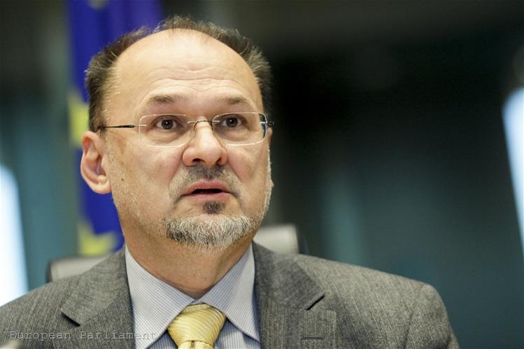 Kacin: Kočnica za napredak regiona Vučićevo vraćanje u prošlost