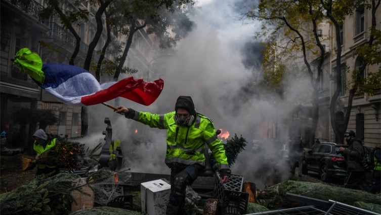 Francuska strahuje od protesta u subotu, Makronov tim očekuje veliko nasilje
