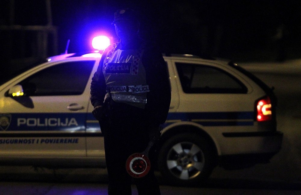 Tragedija u BiH: Otac ubio troje djece, pa se objesio