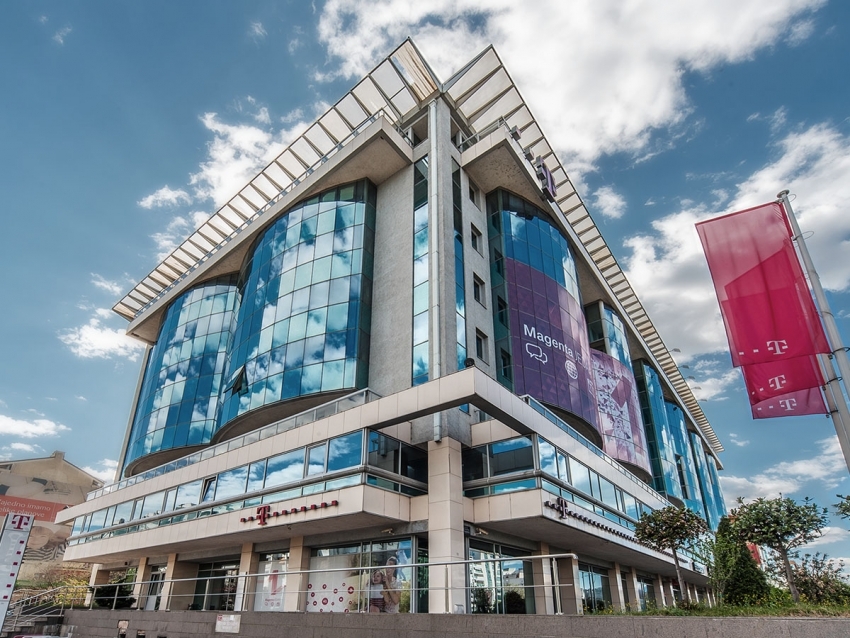 Viši sud: Održana rasprava o kontroli optužnice protiv Ivanovića i Obradovića u slučaju Telekom