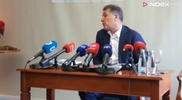 Novinar iz BiH se suprotstavio Mamiću: Hajde vi meni popušite, pa ću vam prokomentarisati